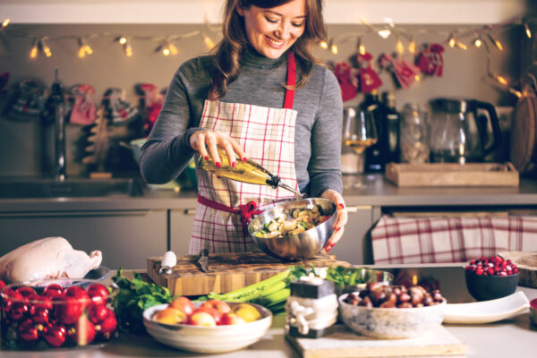 14 Ways to Stay Healthy for the Holidays